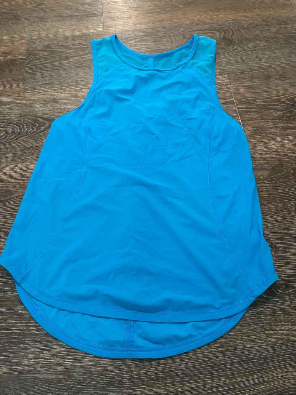 Lululemon Women’s Sleeveless Athletic Tank Top - Bright Blue